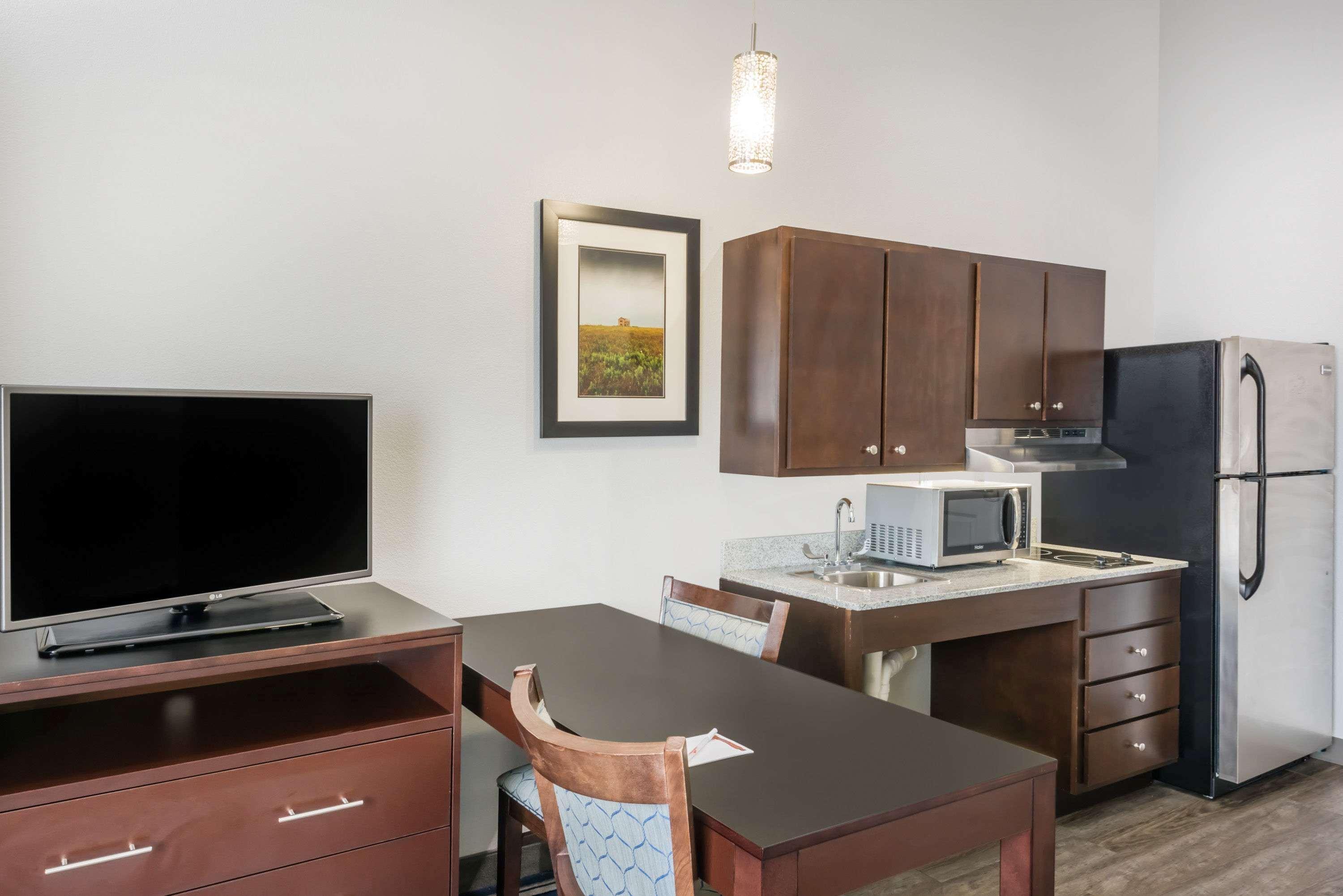 Hawthorn Extended Stay By Wyndham Μίντλαντ Εξωτερικό φωτογραφία